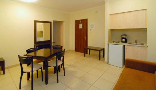Michel Apartments - 25