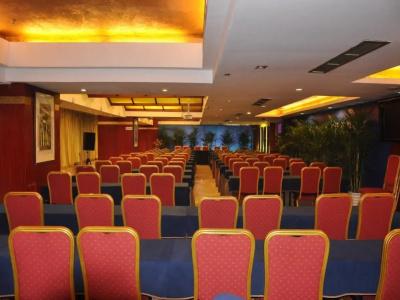 Zenec International - 7