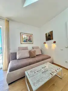 Sun Rose Apartments - 129