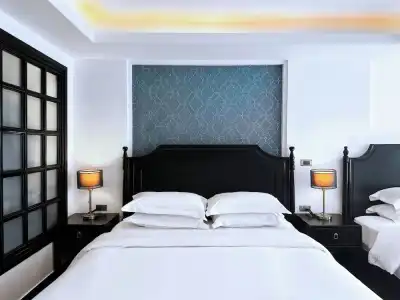 Glory Boutique Suite - 51