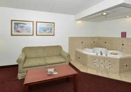 Americas Best Value Inn Omaha - 13