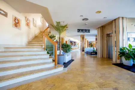 Ramada Resort by Wyndham Puerto de Mazarron - 11