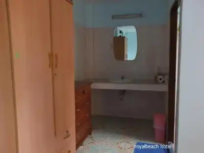 Royal Beach Guest House - 33