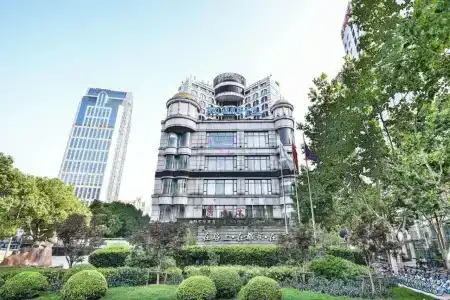 SSAW Boutique Shanghai Hongkou - 0