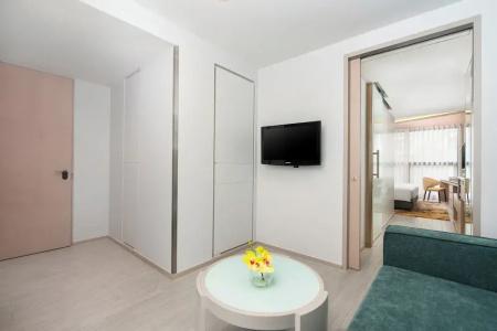 Hyatt Place Bangkok Sukhumvit 1 - 35