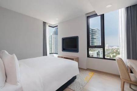 Staybridge Suites Bangkok Thonglor by IHG - 96