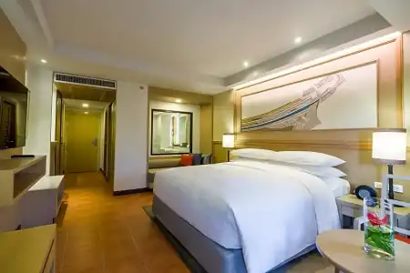Phuket Marriott Resort & Spa, Merlin Beach - 28