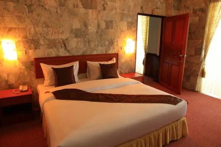 Golden Dragon Resort - 18