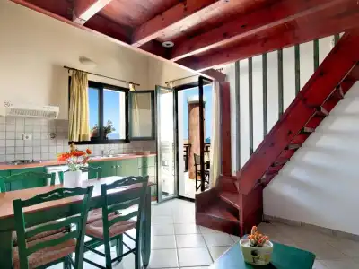 Rhoe Seaside Apartments - 10