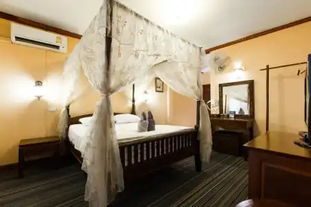 SK Boutique Maha Nakhon - 85