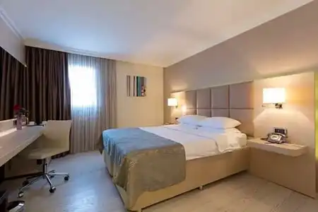 Ramada by Wyndham Sofia City Center - 28