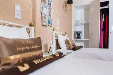 Oasis Studios - 105