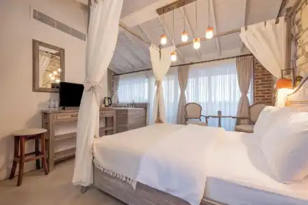 Navalia Otel - 39
