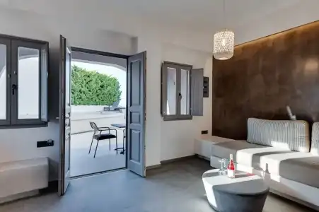 Elements Cozy Suites Pyrgos - 54