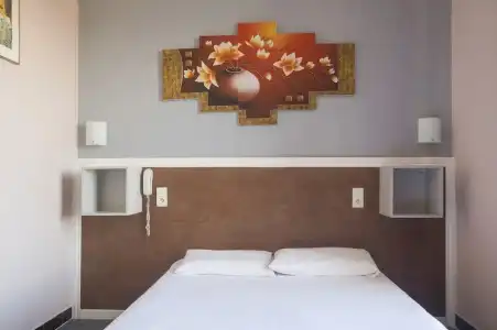 Citotel Hôtel Cesar - 23