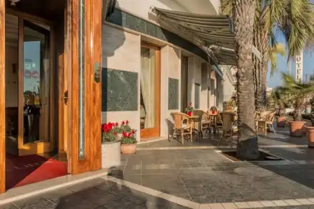 Astura Palace - 32
