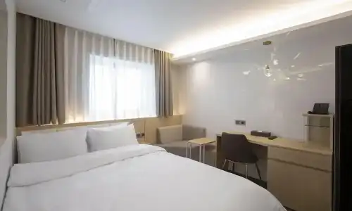 Busan Lounge 26 - 23