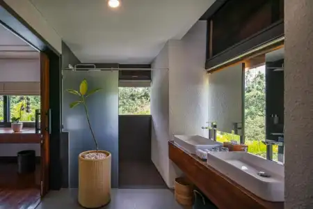 Zenubud - 5