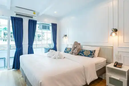 White Ivory Bed & Breakfast - 26
