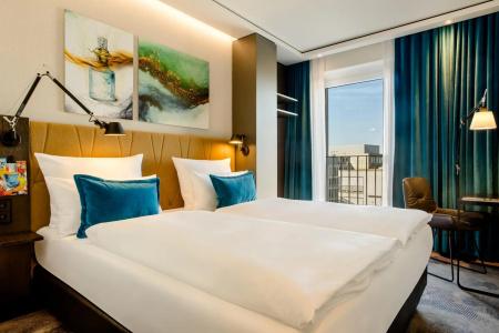 Motel One Köln-Altstadt - 19