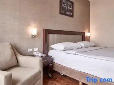 Grand Menteng - 40
