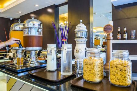 Qiu Hotel Bangkok - BTS On Nut Station - 13
