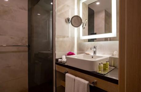 DoubleTree by Hilton Bodrum Marina Vista - 83