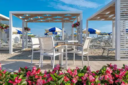 City Beach Resort - 26