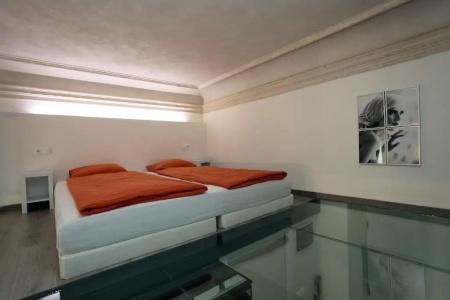 Apartment House - The Modern Flat - 82