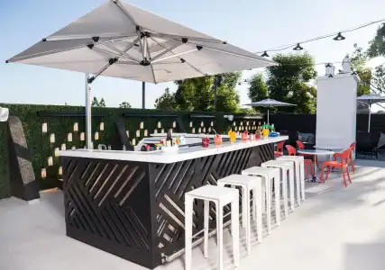 Le Parc at Melrose - 5