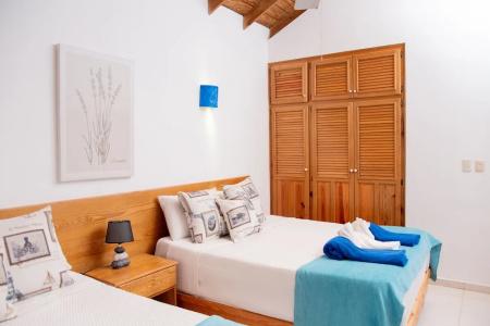 El Pelicano Apart-Hotel - 94
