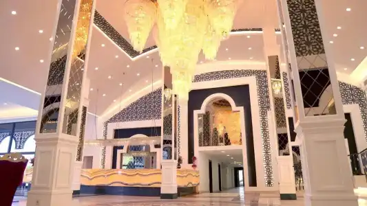 Dream World Palace - 28
