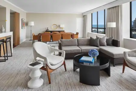 The Ritz-Carlton, Chicago - 46