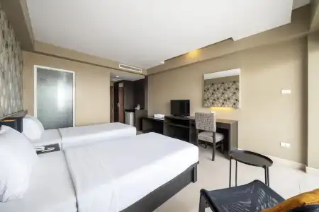 Welcome Plaza - 69