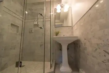 Serenity Inn Newport - 113