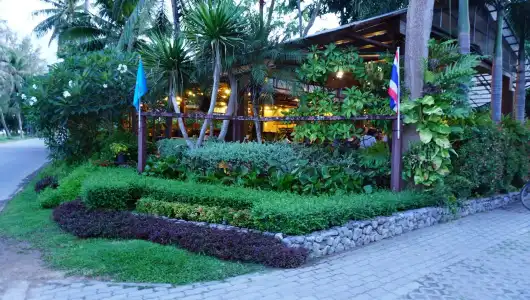 Baan Klang Aow Beach Resort - 11