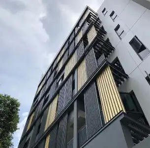 A Bugis - 0