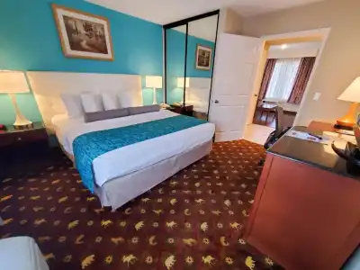 Howard Johnson by Wyndham Pasadena - 32