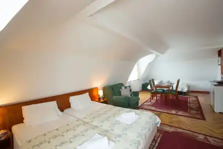 Helios Pension - 158