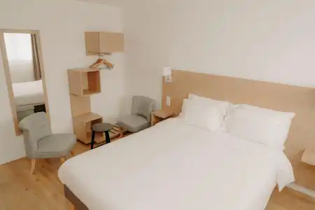 Hôtel Kyriad Quimper Sud - 125