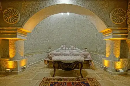 Risus Cave Suites - 45