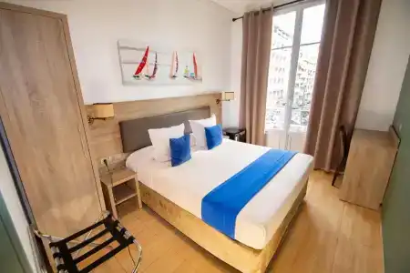 Hôtel Parisien - 106