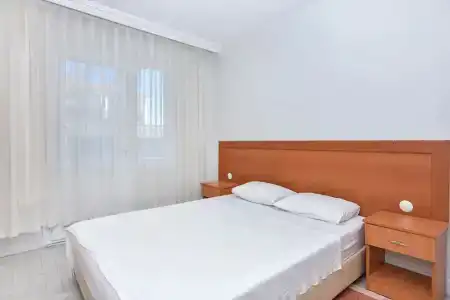 Yade Apart Pension - 31