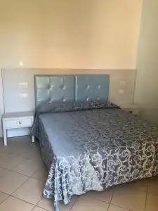 Mirabella - 20