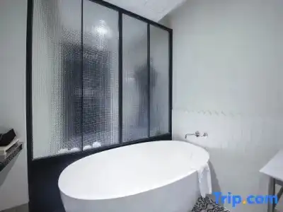 Browndot Dadaepo Beach Branch - 122