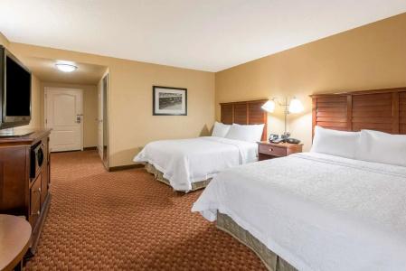 Hampton Inn & Suites Florence-North-I-95 - 43