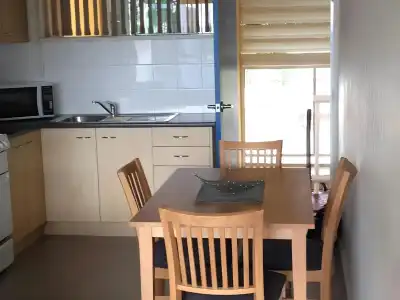 Waterview Holiday Apartments - 12