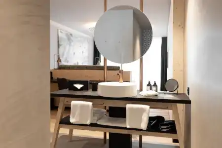Amrai Suites - 88