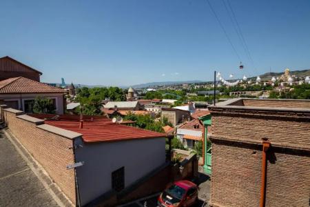 Anzori House - 11