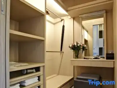 Great World Serviced Apartments - 56